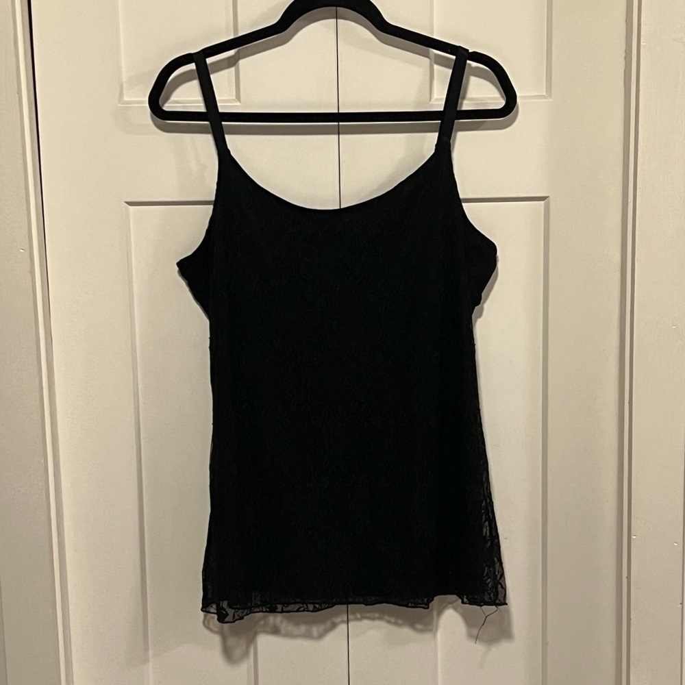 Maurice’s Black Lace Overlay Camisole Top Sz L EUC